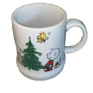 Vintage Peanuts 1977 Merry Christmas Porcelain Mug, Snoopy, Woodstock, Brown